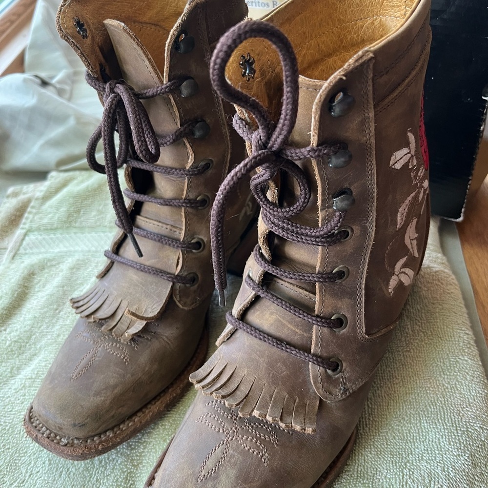 Women's Brown Embroidered Boots - Picture 5 of 7